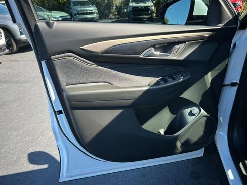 Certified 2026 Chevrolet TrailBlazer ACTIV w/ Convenience Package image 12