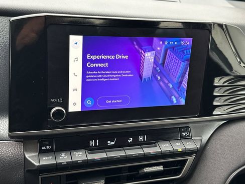 Used 2025 Toyota Camry LE image 26