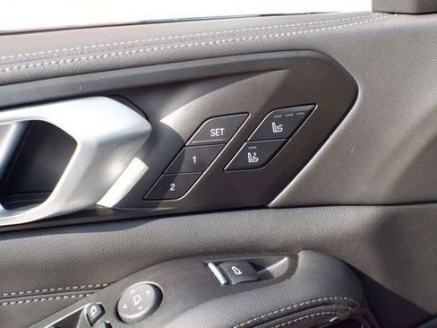 Used 2024 BMW X5 M60i image 43