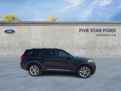Used 2022 Ford Explorer Platinum w/ Equipment Group 601A AWD/4WD image 9