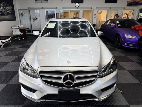 Used 2016 Mercedes-Benz E 350 Sedan image 2