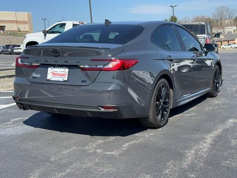 Used 2025 Toyota Camry SE w/ Multimedia Upgrade Package image 3