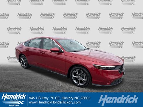 Certified 2023 Honda Accord EX image 1