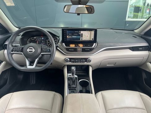 Certified 2024 Nissan Altima 2.5 SL image 16