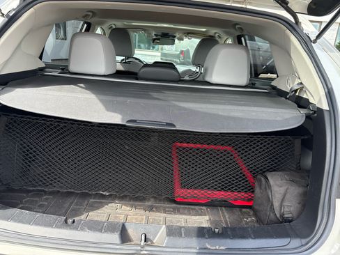 Used 2019 Subaru Crosstrek 2.0i Limited w/ Moonroof Package w/Navigation AWD/4WD image 11