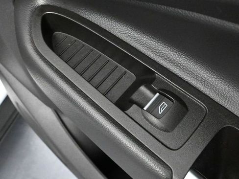 Used 2017 Ford Escape SE w/ Equipment Group 201A image 45