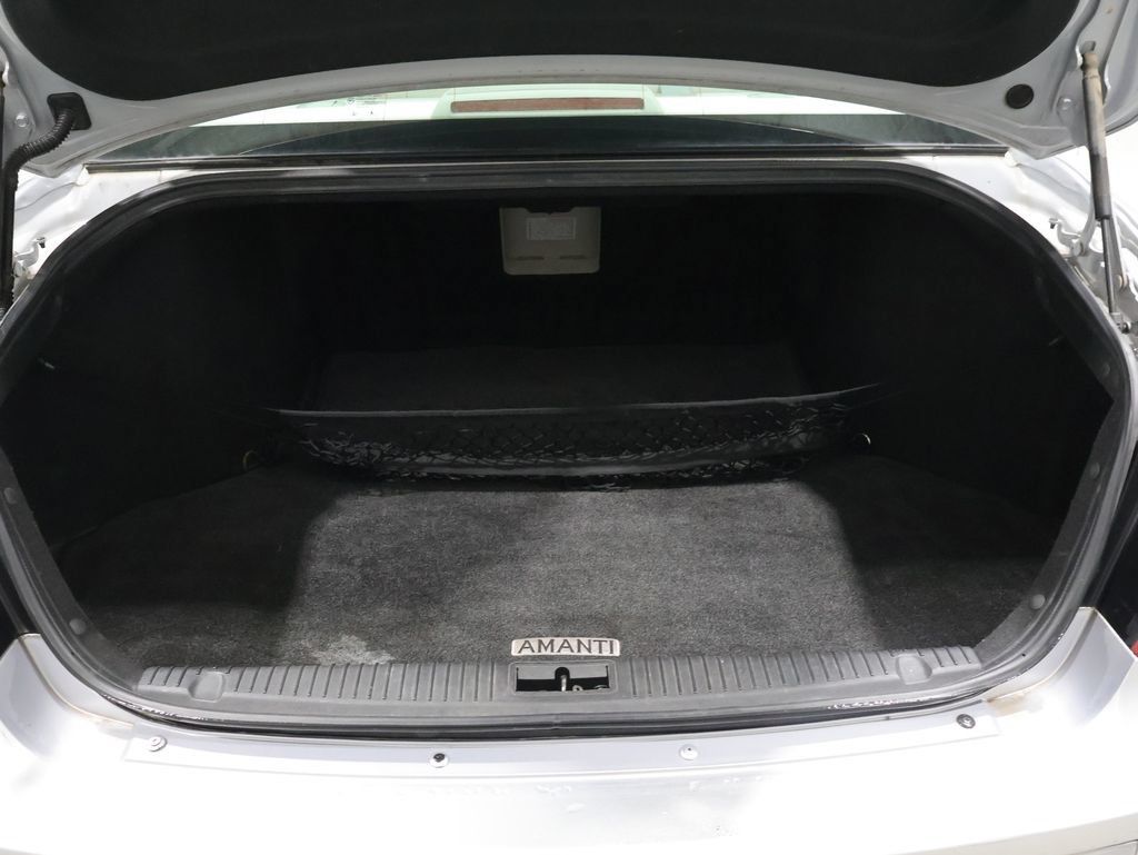 Used 2006 Kia Amanti FWD image 11