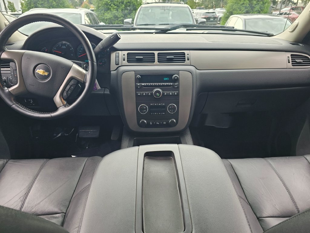 Used 2014 Chevrolet Silverado 3500 LTZ w/ LTZ Plus Package AWD/4WD image 21