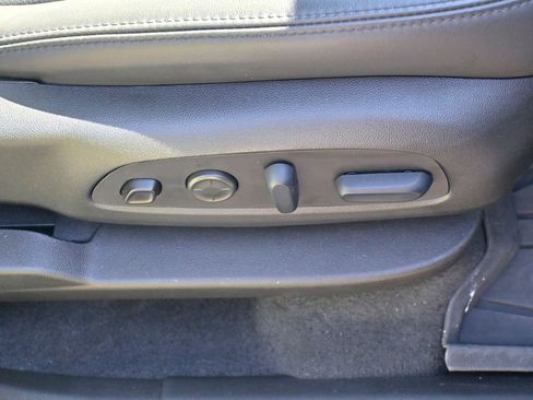 Used 2024 Buick Enclave Avenir w/ Avenir Technology Package image 27