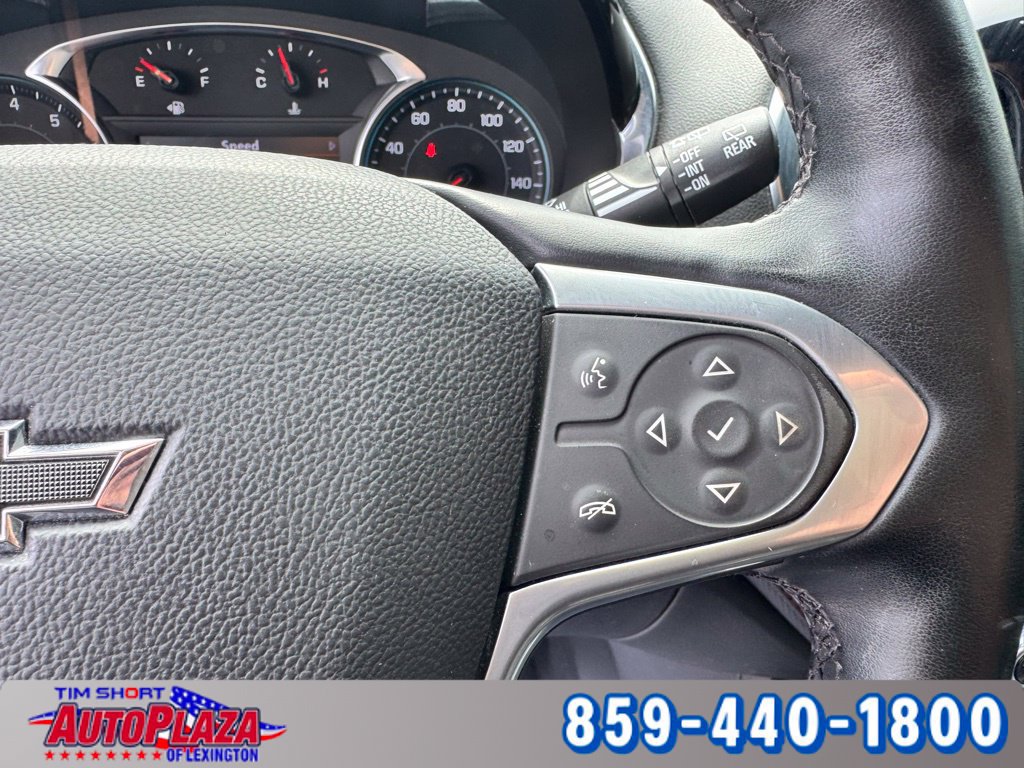 Used 2023 Chevrolet Traverse RS AWD/4WD image 25