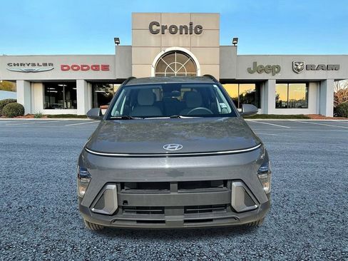 Used 2024 Hyundai Kona SEL image 8