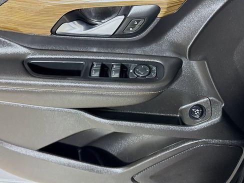 Used 2019 GMC Terrain SLE image 15