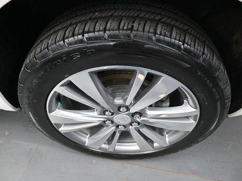 Used 2022 Cadillac XT6 Premium Luxury w/ Platinum Package AWD/4WD image 9