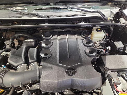 Used 2020 Toyota 4Runner Nightshade image 21