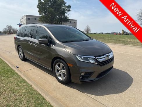Used 2019 Honda Odyssey EX image 1