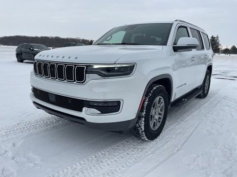 Used 2022 Jeep Wagoneer Series I w/ Convenience Group I image 7