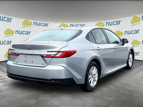 Used 2025 Toyota Camry LE image 6
