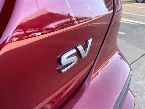 Used 2023 Nissan Kicks SV image 9