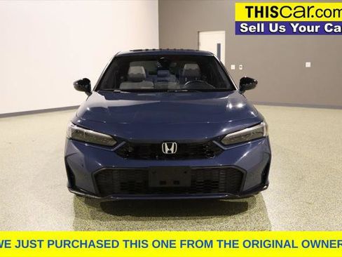 Used 2025 Honda Civic Sport image 2