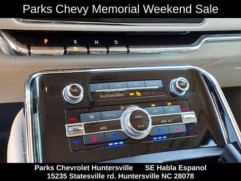 Used 2021 Lincoln Navigator Reserve w/ Luxury Package AWD/4WD image 7