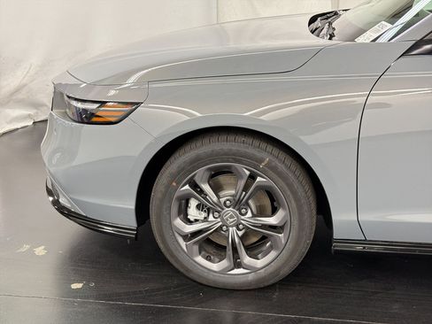 New 2026 Honda Accord EX-L image 12