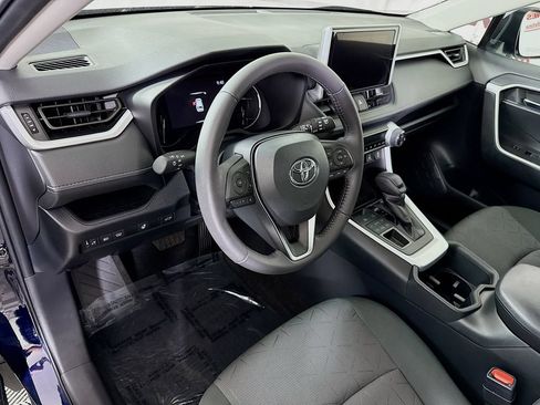 Certified 2024 Toyota RAV4 XLE w/ Convenience Package AWD/4WD image 19