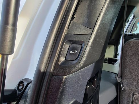 Used 2012 Toyota Sequoia Limited image 33