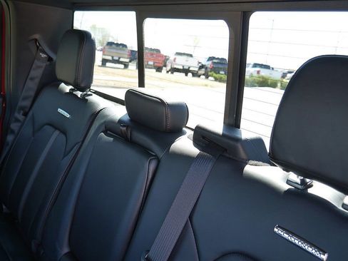 Used 2020 Ford F150 Platinum w/ Equipment Group 701A Luxury image 18