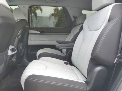 Used 2021 Hyundai Palisade SEL w/ Convenience Package image 11