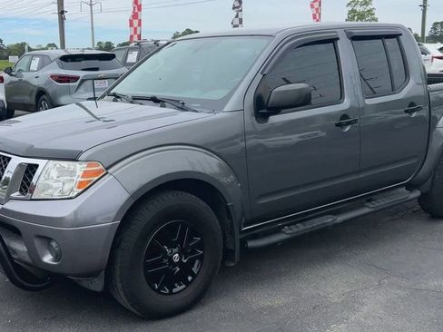 Used 2019 Nissan Frontier SV RWD image 4
