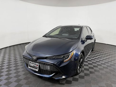Used 2019 Toyota Corolla SE FWD image 3