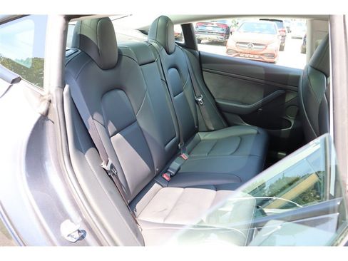 Used 2023 Tesla Model 3 Standard Range RWD image 19