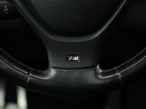 Used 2011 BMW X5 M image 46