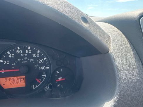 Used 2012 Nissan Frontier SV w/ SV Premium Utility Pkg RWD image 39