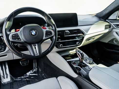 Used 2021 BMW M5 w/ Executive Package image 2