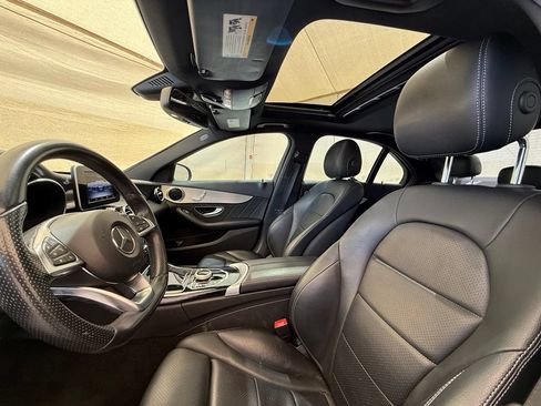 Used 2018 Mercedes-Benz C 300 Sedan image 12