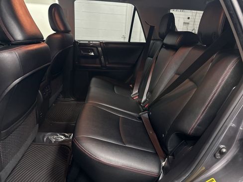 Used 2015 Toyota 4Runner Trail Premium AWD/4WD image 22