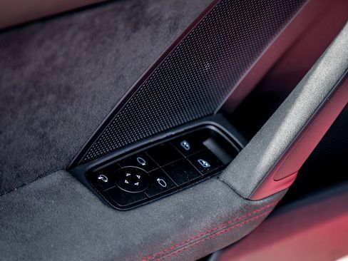 Used 2022 Porsche 911 Carrera GTS image 41