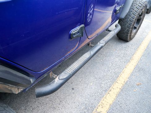 Used 2018 Jeep Wrangler Unlimited Sport S image 11