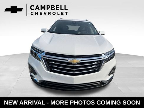 Used 2023 Chevrolet Equinox Premier AWD/4WD image 12