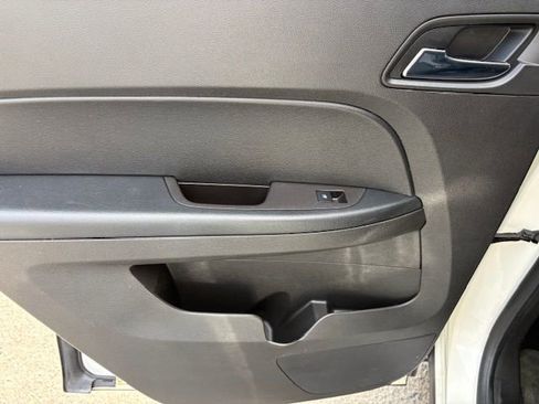 Used 2015 Chevrolet Equinox LT w/ Power Convenience Package AWD/4WD image 16