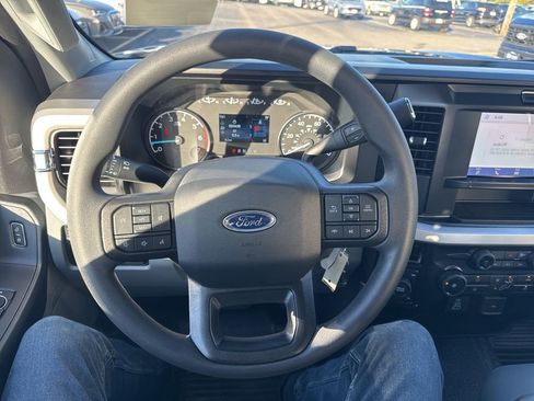 New 2026 Ford F250 XL w/ XL Chrome Package image 14