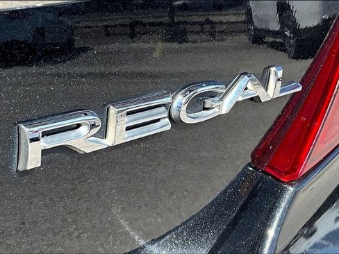 Used 2015 Buick Regal FWD image 25