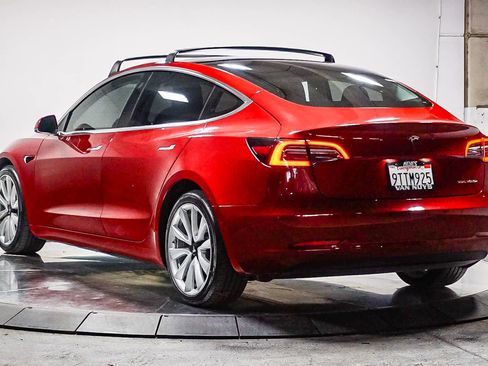 Used 2018 Tesla Model 3 Performance AWD/4WD image 2