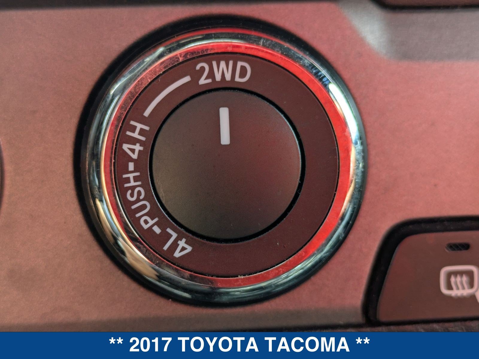 Used 2017 Toyota Tacoma TRD Off-Road w/ Tow Package (A/T) AWD/4WD image 34
