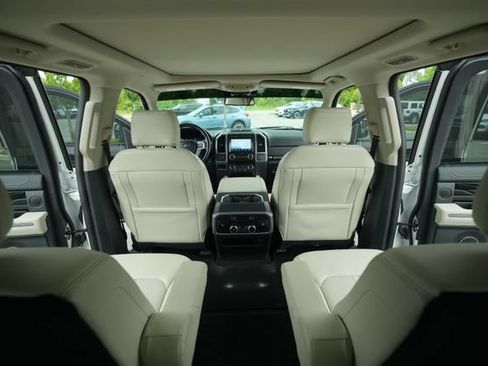 Used 2020 Ford Expedition Platinum AWD/4WD image 26