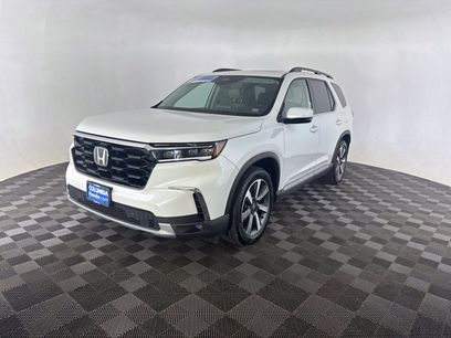 Used 2025 Honda Pilot Touring