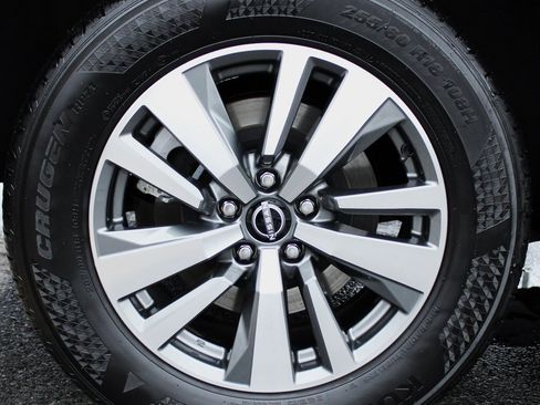 Certified 2024 Nissan Pathfinder SL image 11