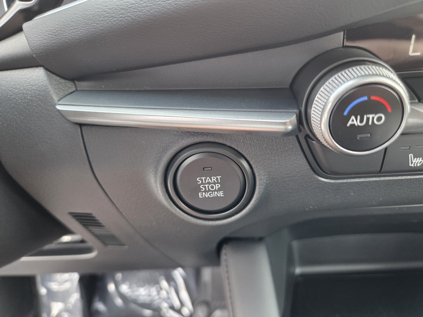 New 2026 MAZDA MAZDA3 2.5 S Sedan w/ Preferred Pkg FWD image 27