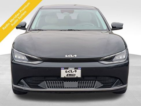 Used 2022 Kia EV6 Wind w/ Wind Technology Package AWD/4WD image 8